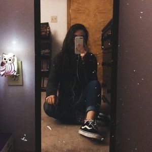 Meet your Posher, Brittney